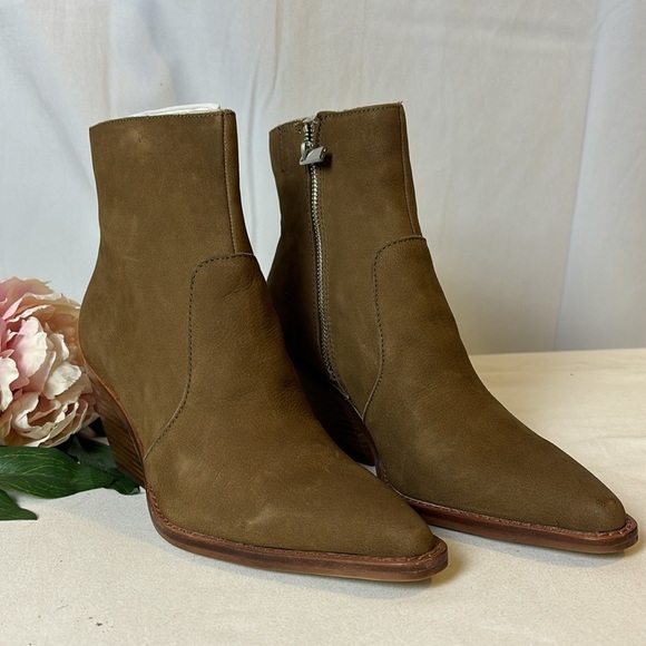 Dolce Vita Volli Suede Western Ankle Booties | Brown Pointed Toe Women’s NEW - Picture 2 of 7